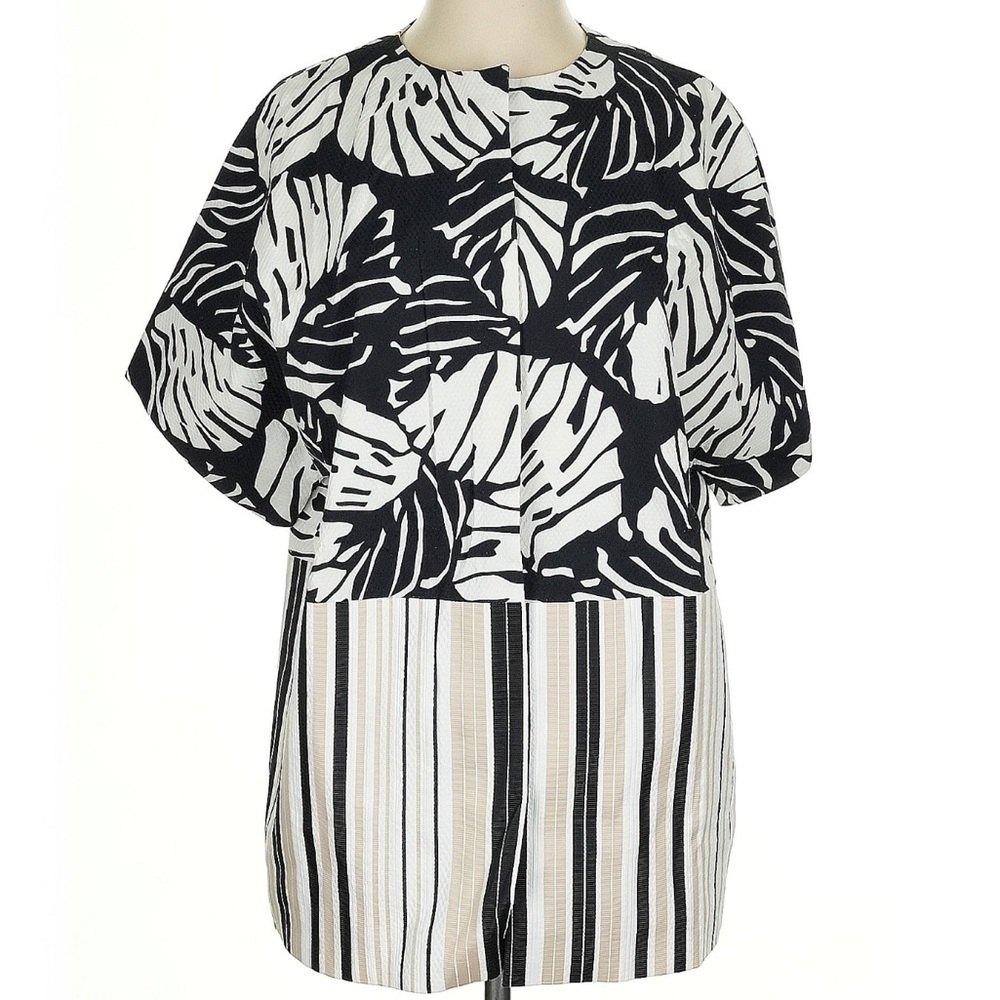 Socapri Monochrome Leaf Print Women's Blouse